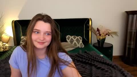 Emily online show from 05/11/26, 04:26