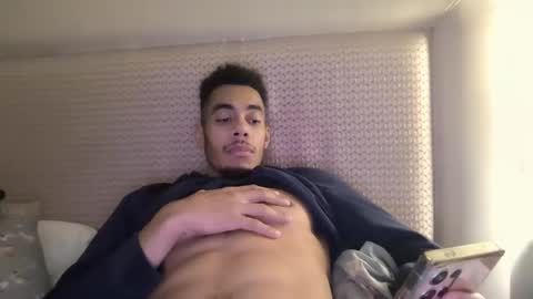 Snapshot of magicsempai chatting on 12/05/24, 03:28 Magicsempai online show from 12/05/24, 03:28