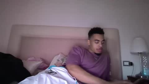 Snapshot of magicsempai chatting on 01/15/25, 03:18 Magicsempai online show from 01/15/25, 03:18