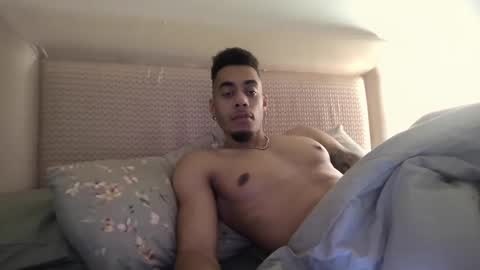 Snapshot of magicsempai chatting on 02/03/25, 03:38 Magicsempai online show from 02/03/25, 03:38