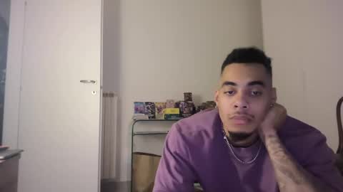 Snapshot of magicsempai chatting on 02/24/25, 12:05 Magicsempai online show from 02/24/25, 12:05