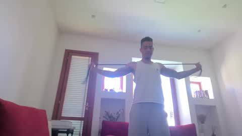 Snapshot of magicsempai chatting on 09/24/25, 10:29 Magicsempai online show from 09/24/25, 10:29