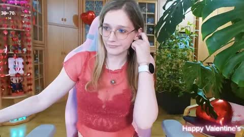 Nicole online show from 02/15/25, 06:44