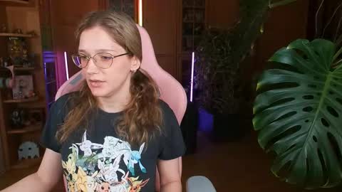 Nicole online show from 03/03/26, 06:14