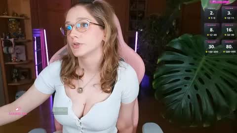 Nicole online show from 05/26/26, 09:11