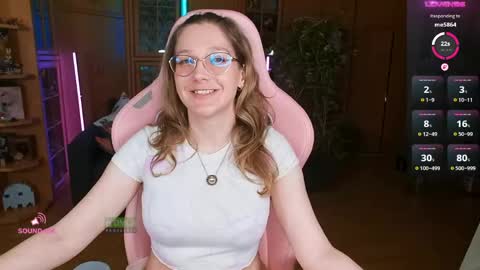 Nicole online show from 06/08/26, 01:28