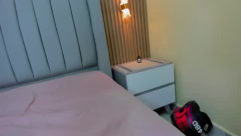 magievans1 online show from 02/14/25, 04:20