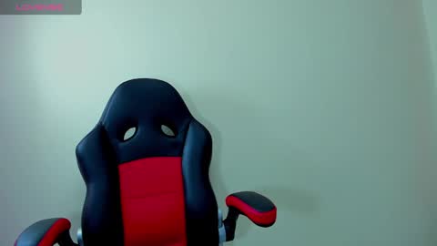 magievans1 online show from 02/15/25, 12:22