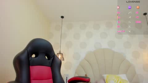 magievans1 online show from 11/27/25, 02:35