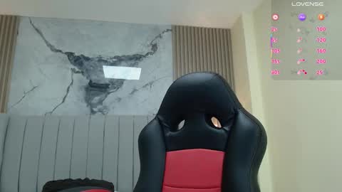 magievans1 online show from 02/25/26, 12:37