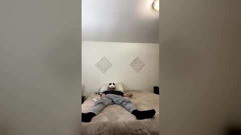 magikstick2 online show from 04/23/26, 05:37