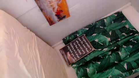 Mocah online show from 01/23/25, 02:39