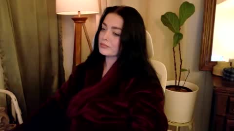 Magnolia Maggie Maggie Jane  online show from 03/11/25, 11:12