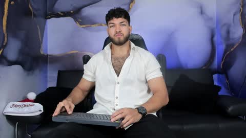 Snapshot of magnus_77 chatting on 12/31/24, 11:09 PRINCE online show from 12/31/24, 11:09