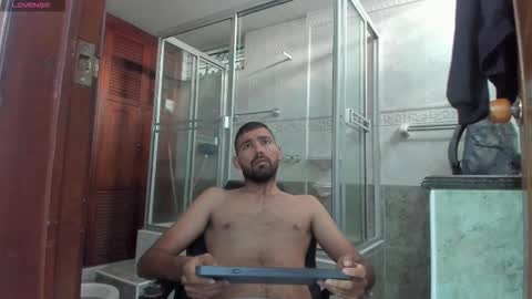 Snapshot of magnus_alejo chatting on 10/03/25, 11:29 Magnus Alejo online show from 10/03/25, 11:29