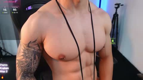 Snapshot of magnus_savage chatting on 11/21/25, 04:49 If you want me to use the Lovense please let me know -- online show from 11/21/25, 04:49