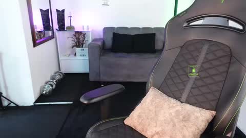 Snapshot of magnus_savage chatting on 02/04/26, 05:08 If you want me to use the Lovense please let me know -- online show from 02/04/26, 05:08