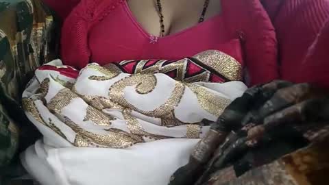 Mahi online show from 02/07/26, 04:05