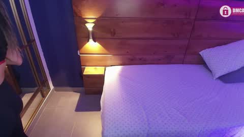 Dani online show from 01/18/25, 10:49