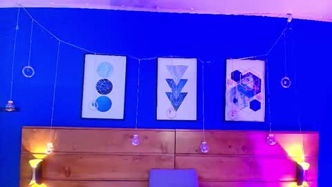 Dani online show from 11/22/25, 10:36