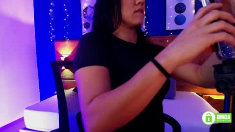 Dani online show from 04/10/26, 10:53