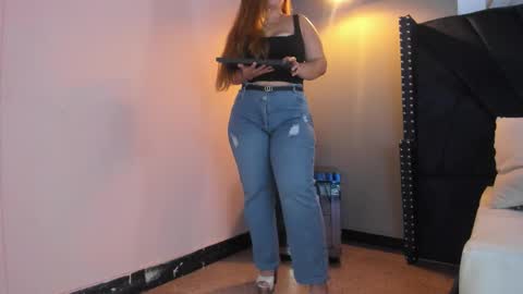 MAHIA online show from 12/17/25, 01:50