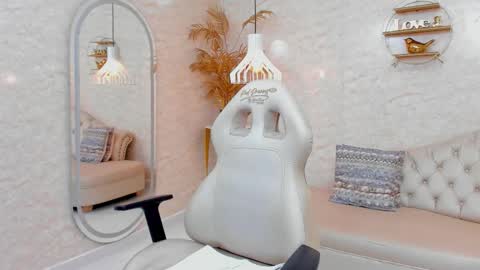 Mai Bigboobs online show from 12/04/25, 11:41