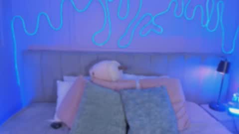 Mai online show from 10/29/25, 08:43