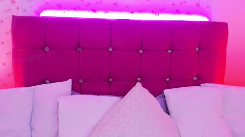 Mai online show from 02/16/26, 08:05