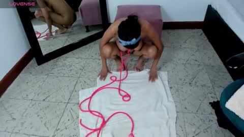 Maia online show from 01/12/25, 06:16