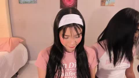 Maia online show from 04/17/26, 12:30