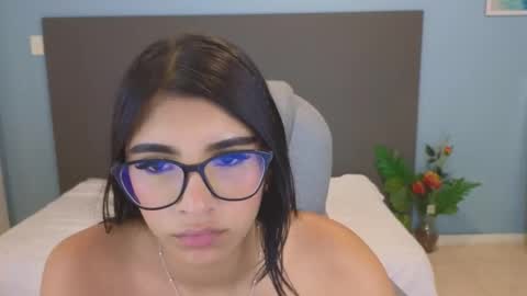 Maiaa Ruiz  online show from 09/12/25, 03:23