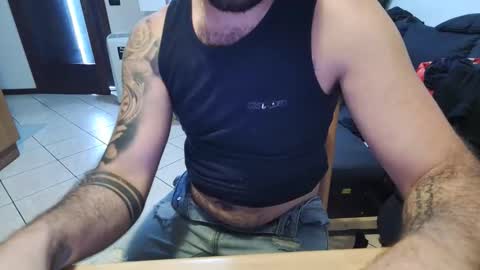 Snapshot of maialinofriuli chatting on 09/09/25, 03:55 maialinofriuli online show from 09/09/25, 03:55