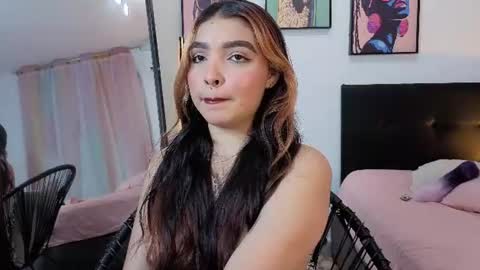 Snapshot of maiamancini chatting on 06/14/26, 03:08 Maia online show from 06/14/26, 03:08