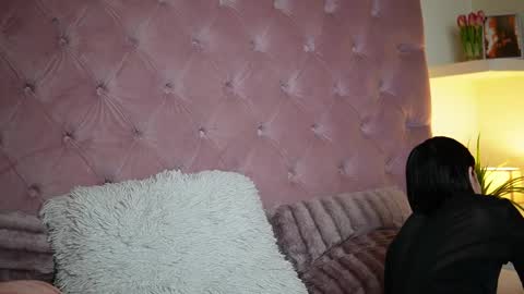  Maia  online show from 02/14/26, 09:55