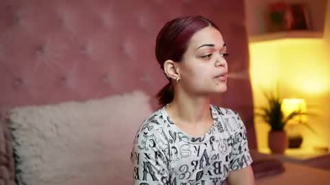  Maia  online show from 04/10/26, 08:57