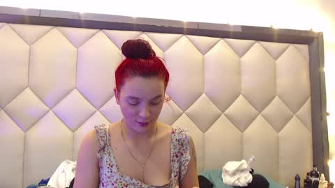 Maia  online show from 02/08/25, 06:22