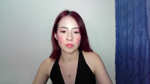 Snapshot of maiarosse_ chatting on 07/12/26, 12:34 MaiaRosse online show from 07/12/26, 12:34