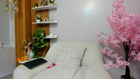 MAIA online show from 03/28/26, 02:22