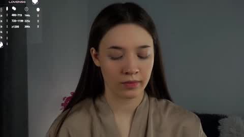 Lucy online show from 02/19/25, 01:18