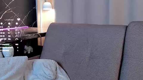 Lucy online show from 02/24/25, 07:30