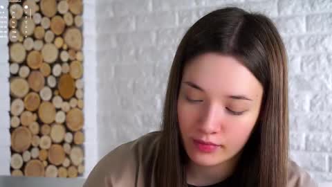 Lucy online show from 11/06/25, 02:12