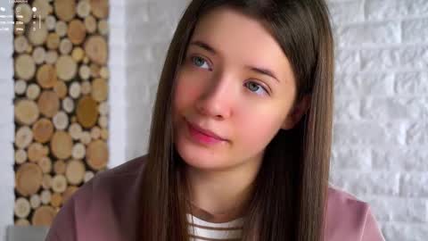 Lucy online show from 11/09/25, 02:10