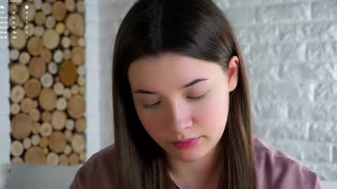 Lucy online show from 12/17/25, 02:17