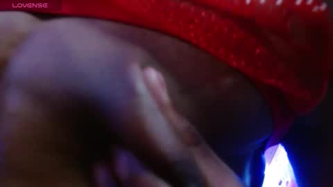 Bella Maidi online show from 12/23/24, 01:35