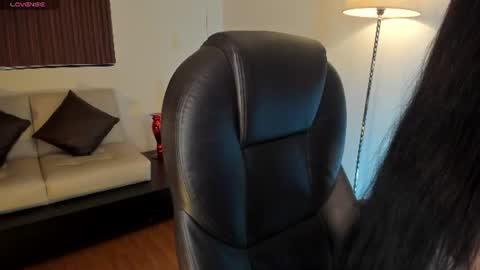 Snapshot of maiiitee_ chatting on 07/25/26, 05:10 Mait online show from 07/25/26, 05:10