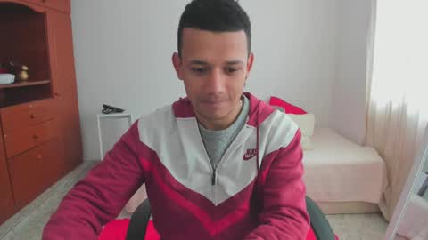 Snapshot of maik_h88 chatting on 12/10/24, 04:17 Maik Stiven online show from 12/10/24, 04:17