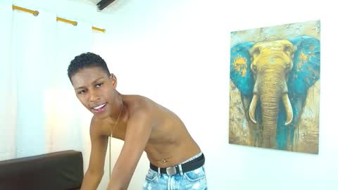 I am Maik online show from 11/21/25, 09:24