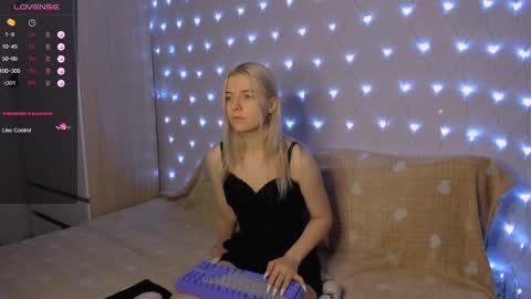 Your kitty online show from 01/28/25, 02:43