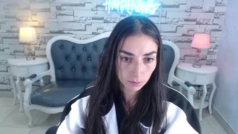 Maily online show from 01/18/26, 01:04